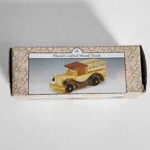 HAND CRAFTED HOME DECOR  WOOD TRUCK
